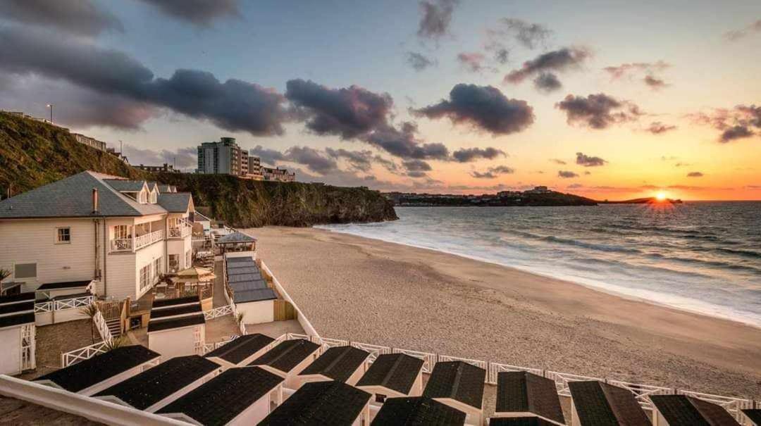 Newquay Rocklands Beach View Exterior photo